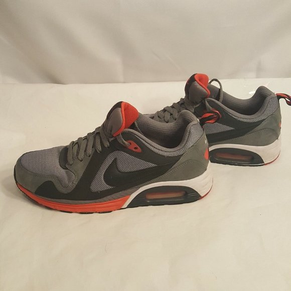 MEN\'S Nike Air Max Trax Size 8.5 Running Shoes 2013 Lunarlon GREY RED Sneaker